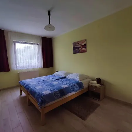 Apartament Tina
